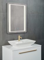 LYNN OGLEDALO S LED RASVJETOM 60x80 cm